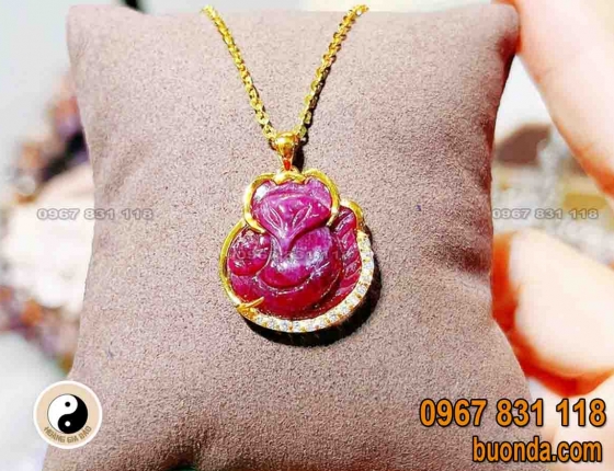 Mặt dây chuyền đá ruby nữ