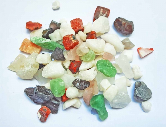 Tác dụng của đá thạch anh rải nền nhà