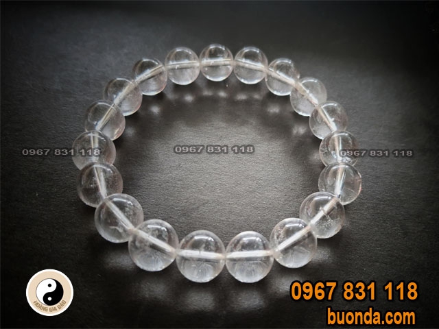 Mệnh kim đeo vòng tay màu gì vòng phong thủy mệnh kim bao nhiêu hạt