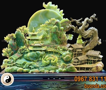 Đá quý màu xanh tạc cảnh non nước hữu tình